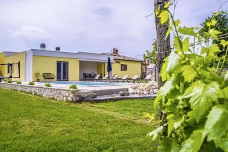 Holiday Home Mila Labin  Ngoại thất bức ảnh
